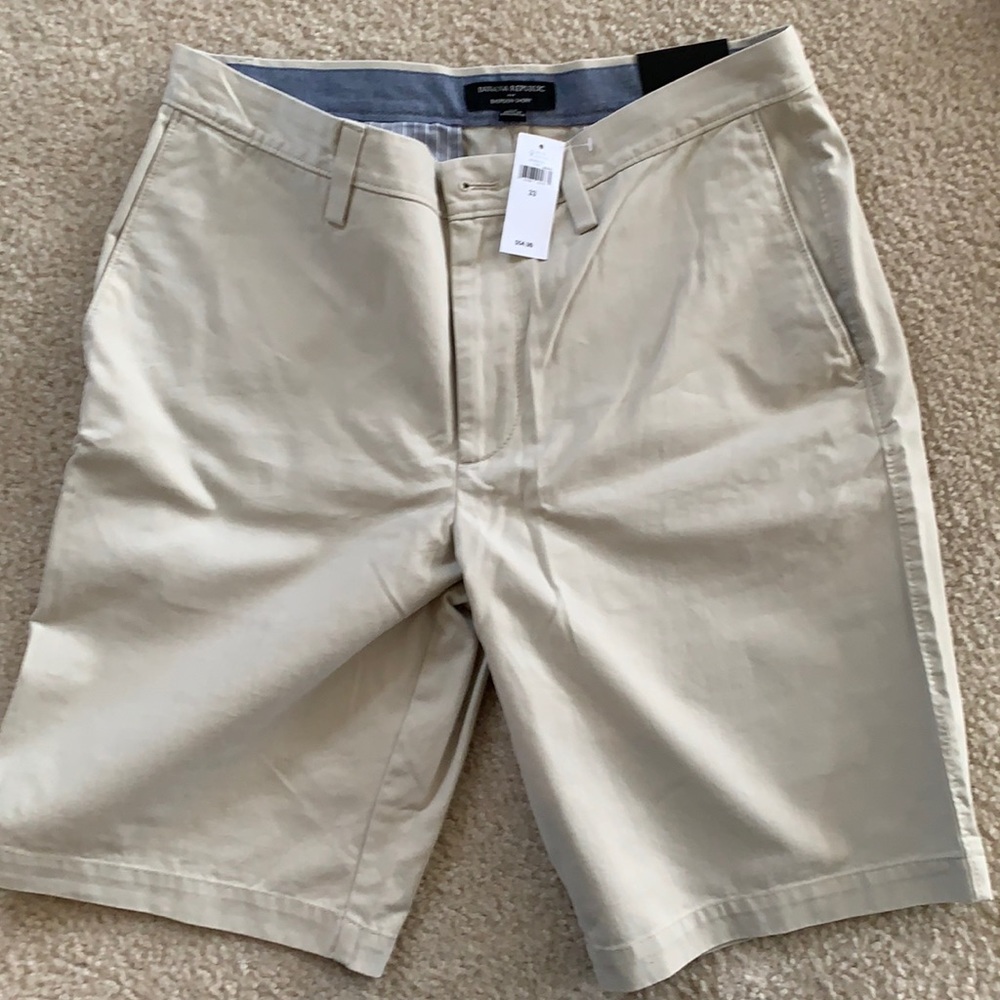 Banana republic Emerson short 33 waist with tags
